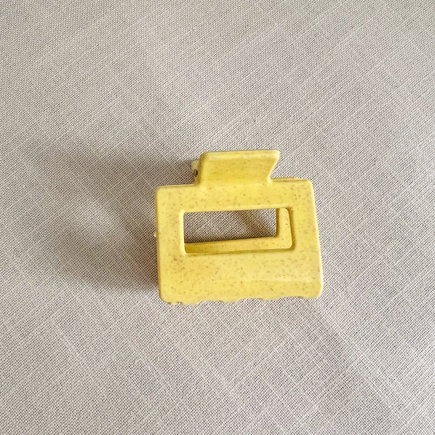 Liv pince en paille de blé - Jaune