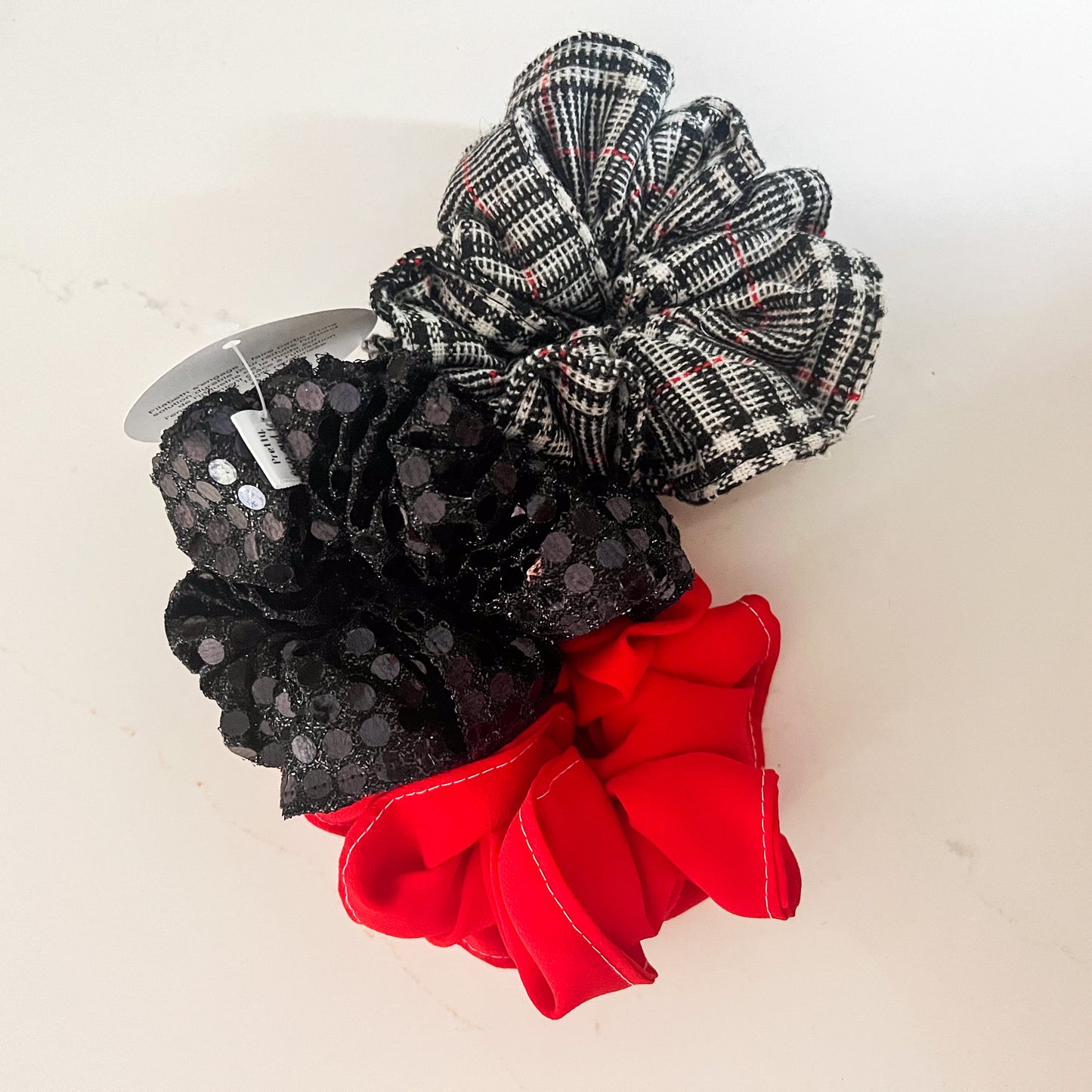 Trio scrunchie