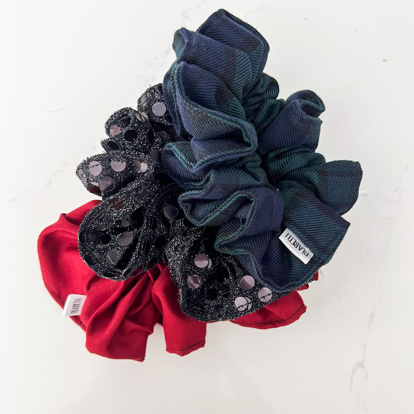 Trio scrunchie