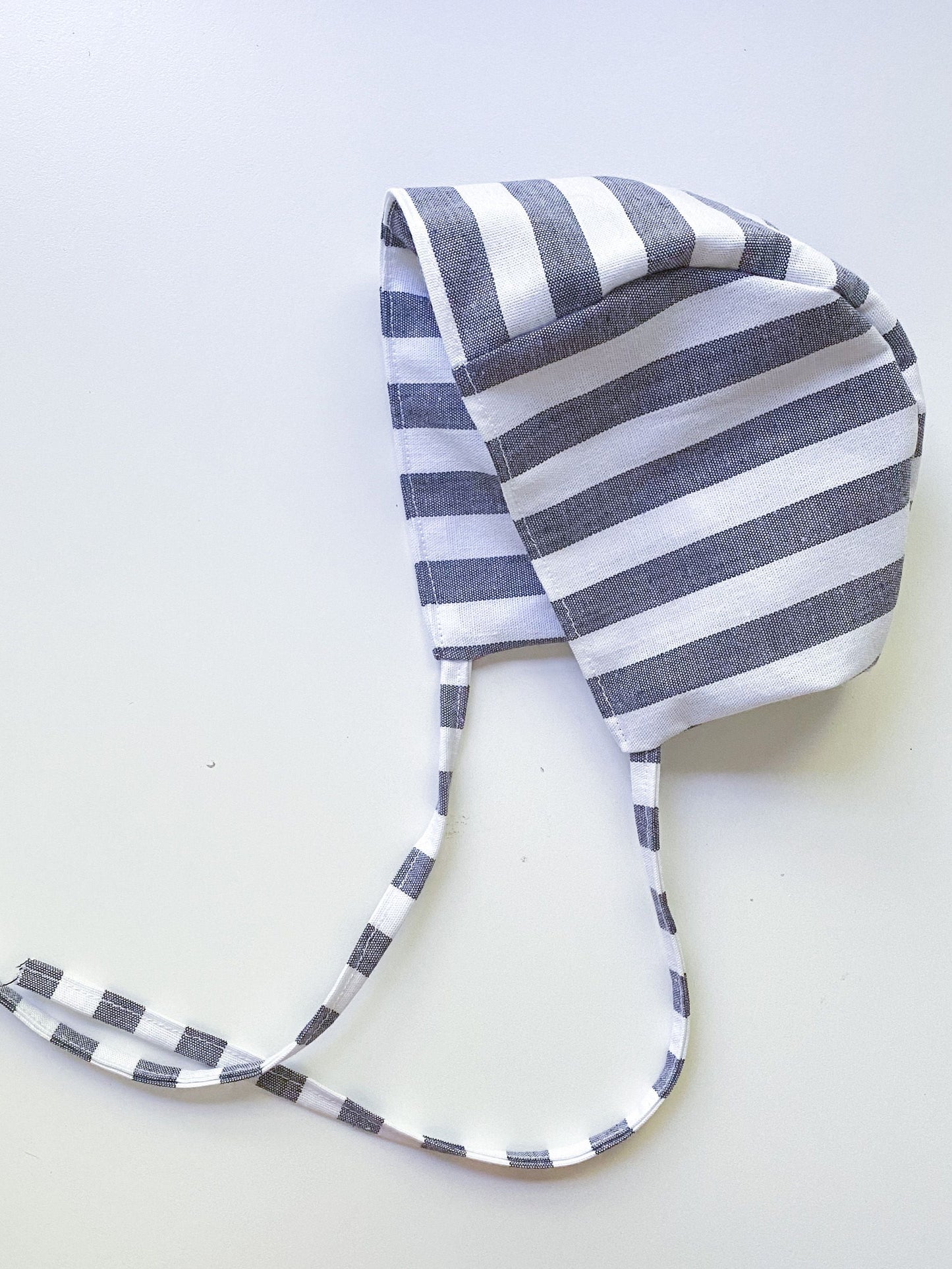 Bonnet béguin soleil - ligné gris - Filabeth