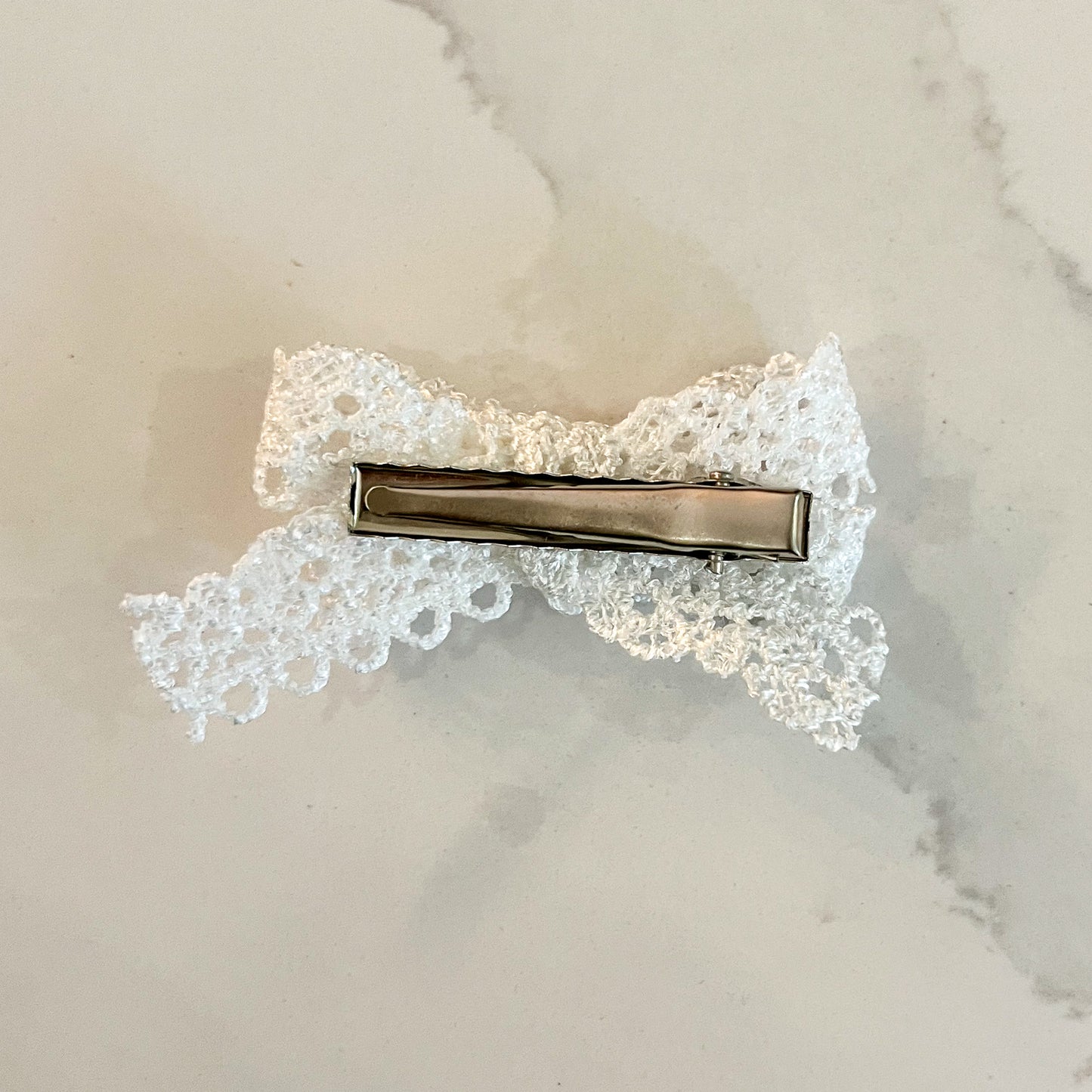 White lace buckle